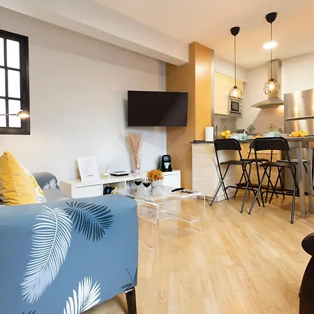 Coqueto Junto A Calle Larios By Rent Me